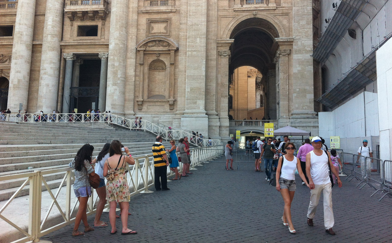 What not to wear when visiting Rome Churches - RomeCabs